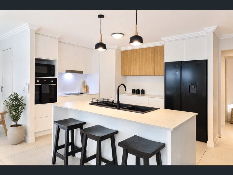 5 Lotte Place, Caloundra West — photo 1 of 5