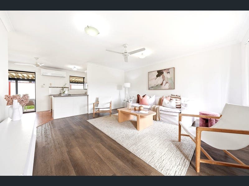6 Majella Court, Caboolture South — photo 1 of 5