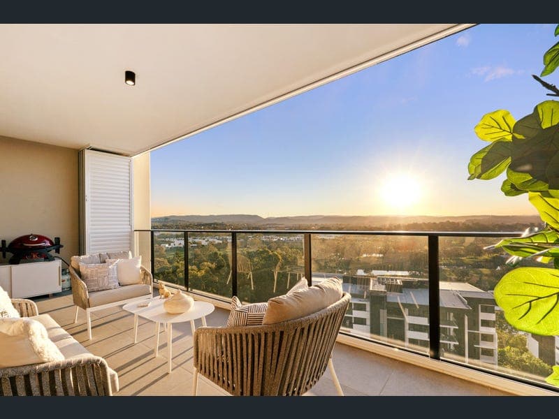 5093/21 Ross Street, Benowa — photo 1 of 5