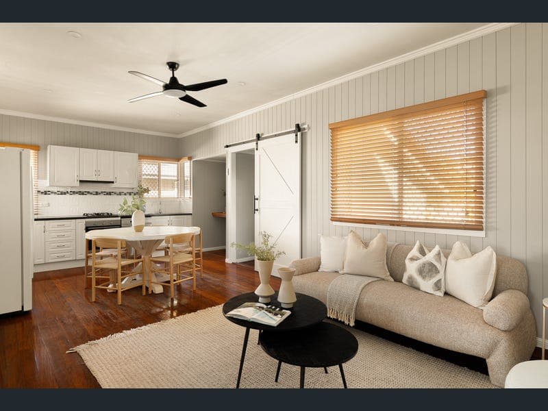 98 Copperfield Street, Geebung — photo 1 of 5