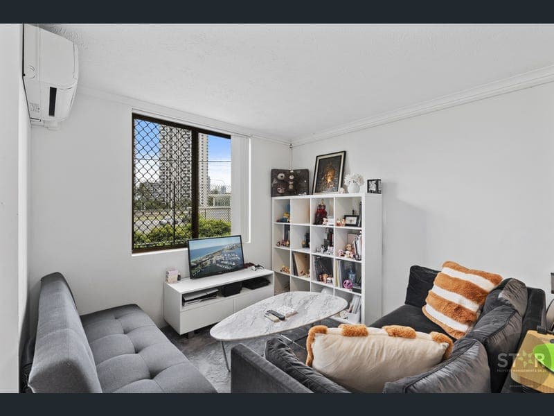 Unit 12/3355 Gold Coast Highway, Surfers Paradise — photo 1 of 5