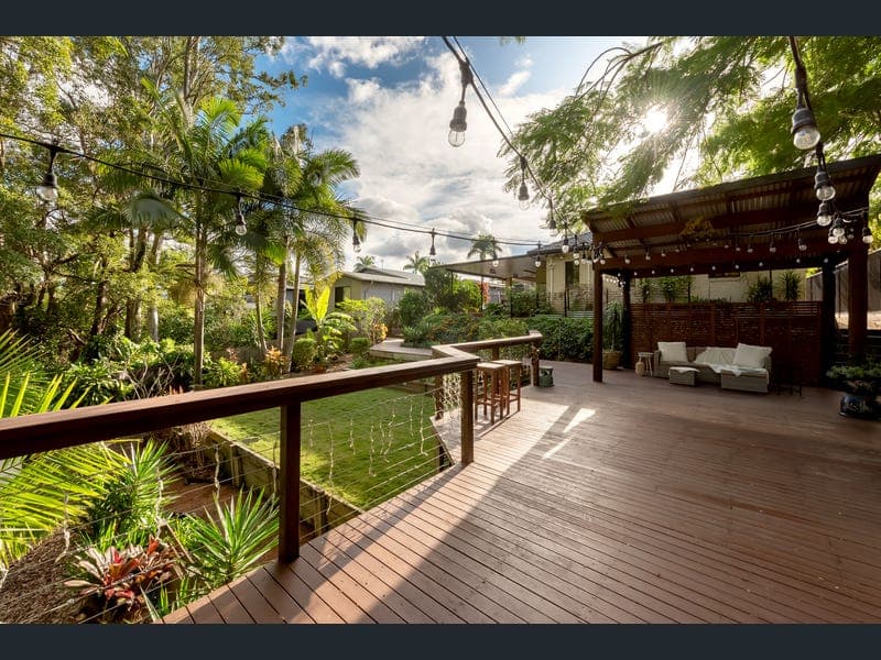 98 River Meadows Drive, Upper Coomera — photo 1 of 5