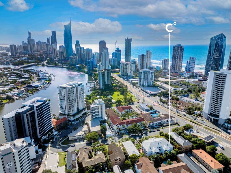 19/10-16 Genoa Street, Surfers Paradise — photo 1 of 5