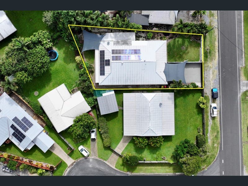 7 Cooya Beach Road — photo 1 of 5