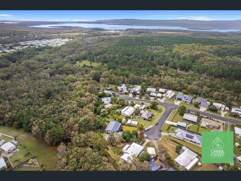 6 Duke Court, Cooloola Cove — photo 1 of 5