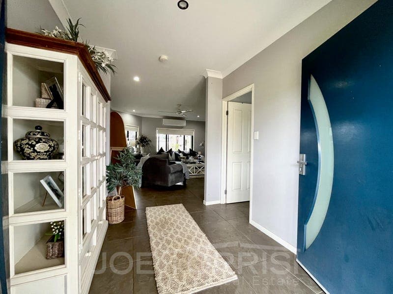 17 Amaroo Drive, Mareeba — photo 1 of 5