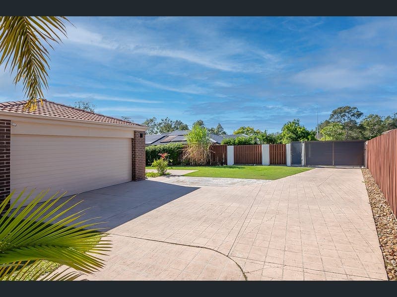 54 Tennessee Way, Berrinba — photo 1 of 5