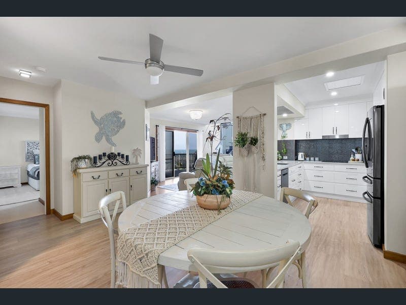 19/3 Megan Place, Mackay Harbour — photo 1 of 5