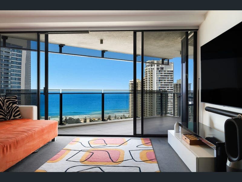 1235/9 Ferny Avenue, Surfers Paradise — photo 1 of 5