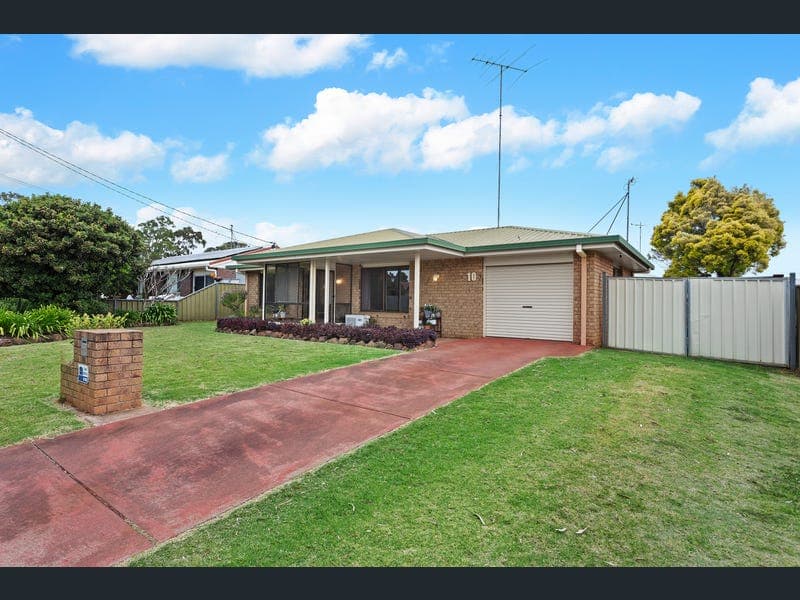 10 Birch Court, Darling Heights — photo 1 of 5