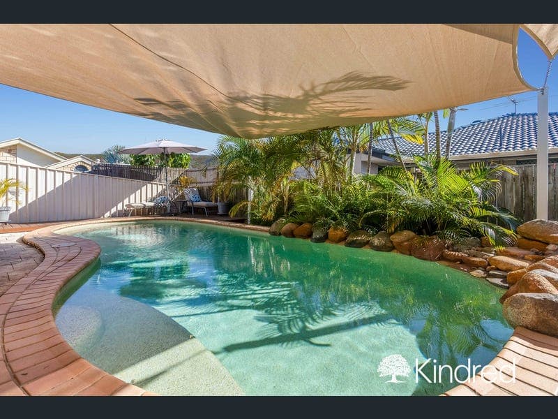 71 Gynther Road, Rothwell — photo 1 of 5