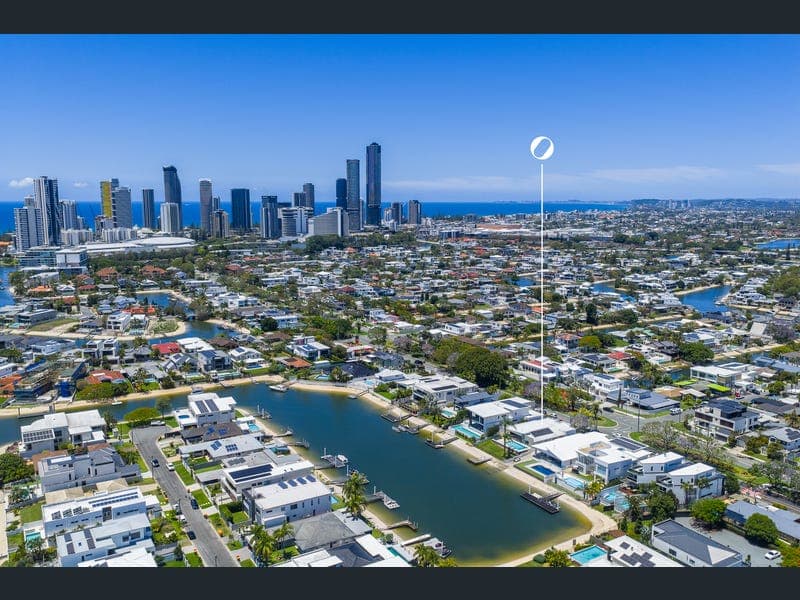91 T E Peters Drive, Broadbeach Waters — photo 1 of 5