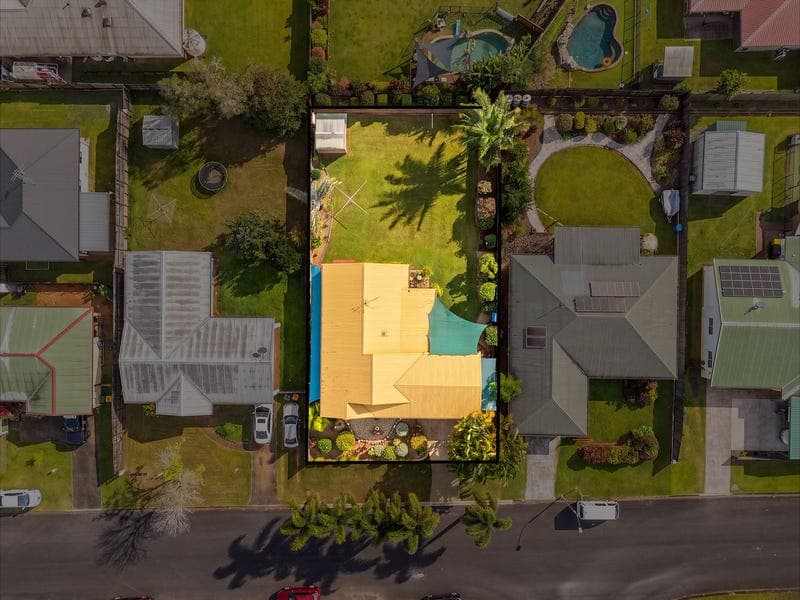 28 Herald Street, Bentley Park — photo 1 of 5