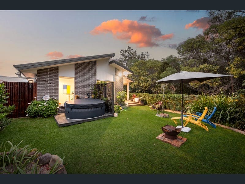 33B Taurus Circuit, Coomera — photo 1 of 5