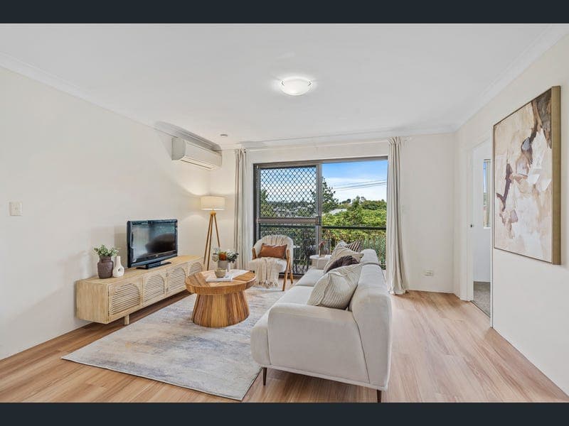 4/1 Lambton Street, Annerley — photo 1 of 5