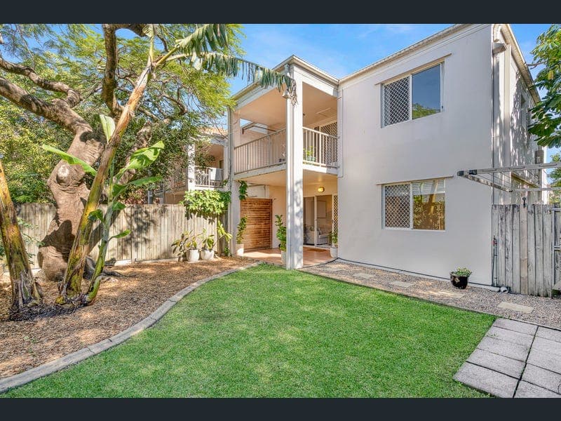 1/35 Silva Street, Ascot — photo 1 of 5
