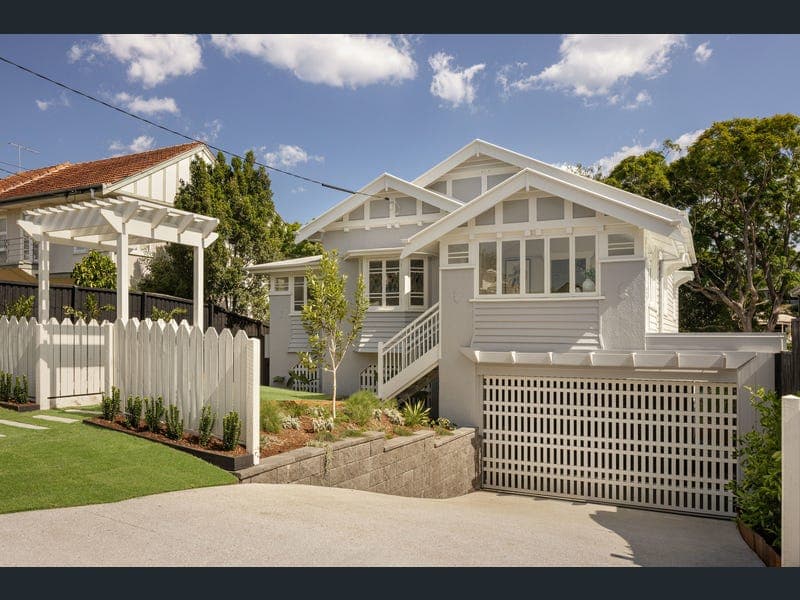 46 Banksia Avenue, Ashgrove — photo 1 of 5