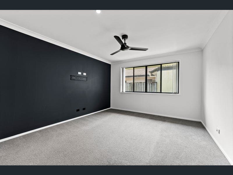30 Whistler Place, Beerwah — photo 1 of 5