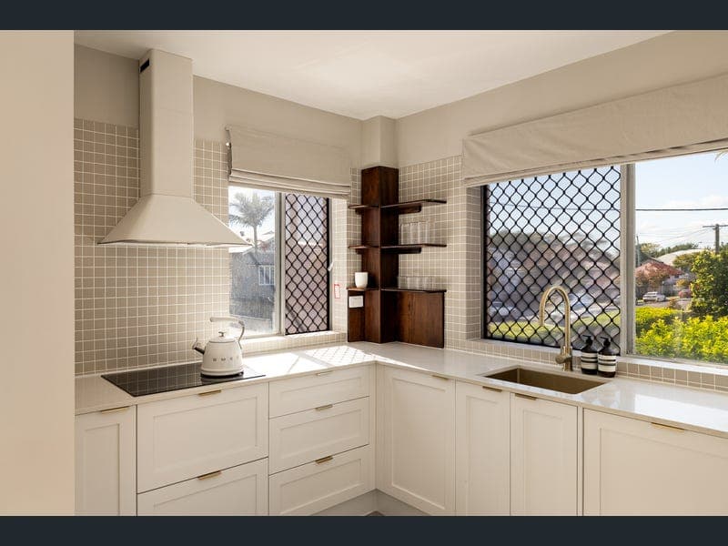 1/83 Stevenson Street, Ascot — photo 1 of 5