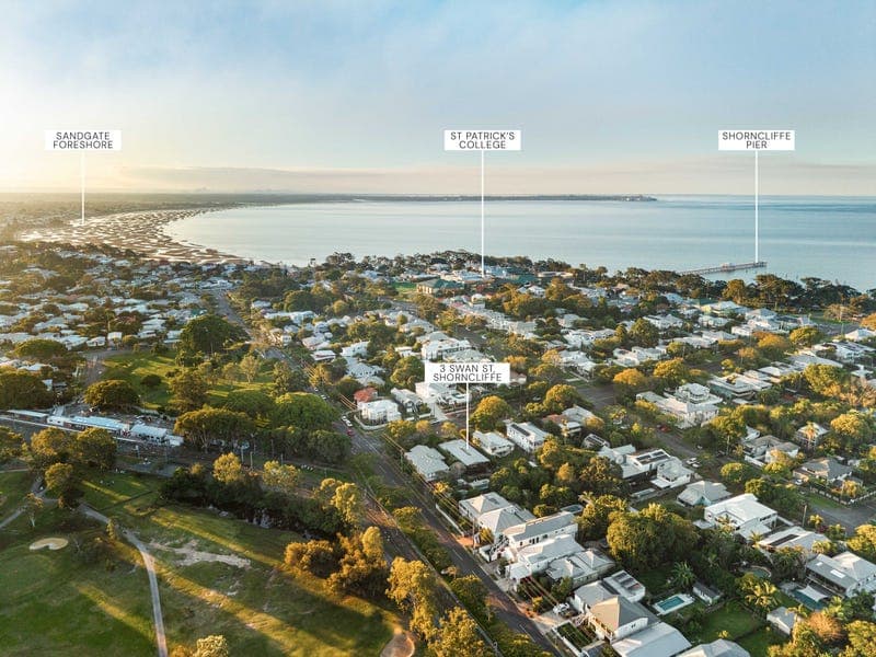 3 Swan Street, Shorncliffe — photo 1 of 5