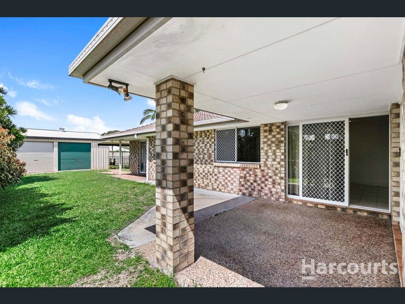 5 Deloraine Avenue, Urangan — photo 1 of 5