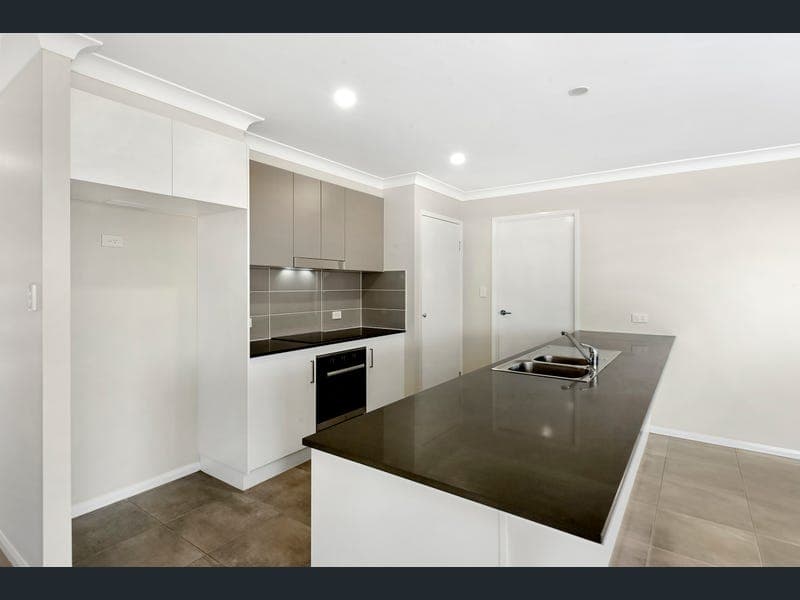 43 Magpie Drive, Cambooya — photo 1 of 5