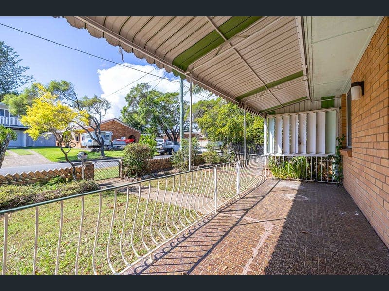 10 Dale Street, Clontarf — photo 1 of 5