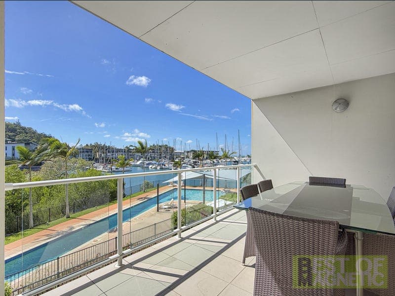 15/1-3 The Cove 'Beachside Apartments', Nelly Bay — photo 1 of 5