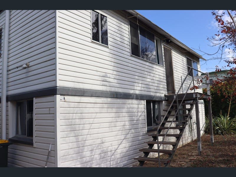 59 Stanley Street, Collinsville — photo 1 of 5