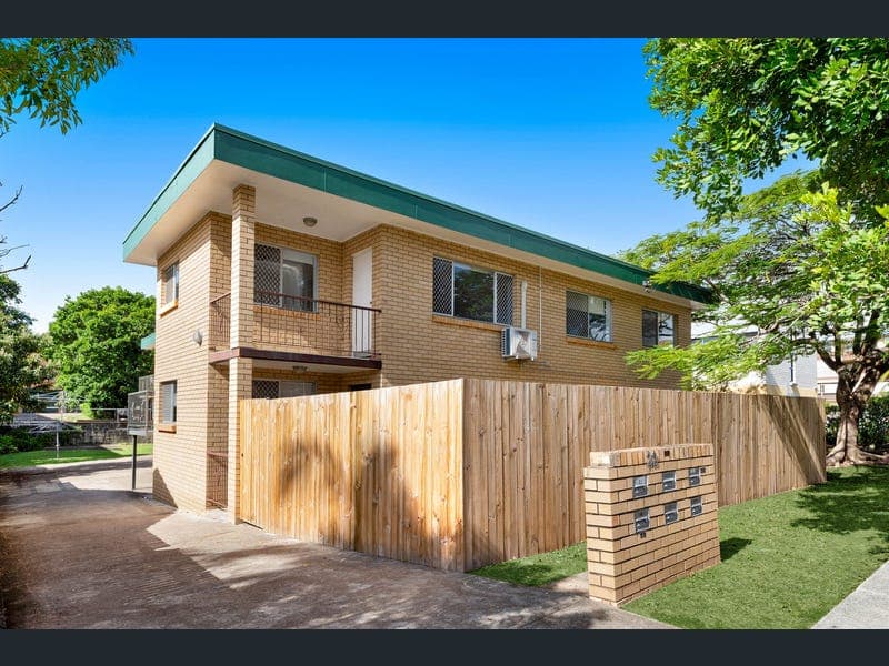 5/22 Wellington Street, Coorparoo — photo 1 of 5