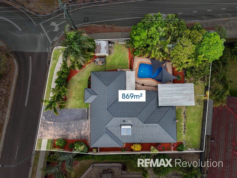 2 Reuben Street, Cornubia — photo 1 of 5