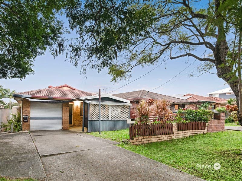 18 Shelley Street, Cannon Hill — photo 1 of 5