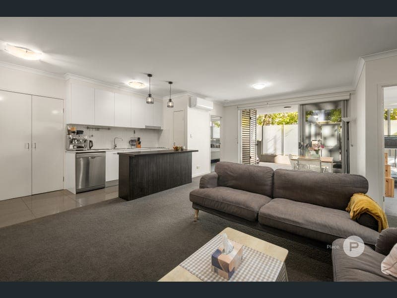 109/6 Victoria Street, Kelvin Grove — photo 1 of 5