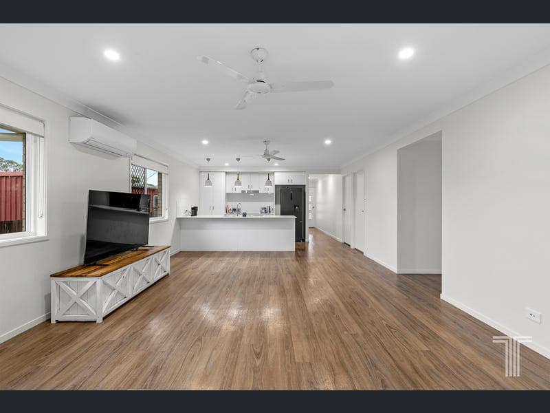65 Love Street, Upper Caboolture — photo 1 of 5