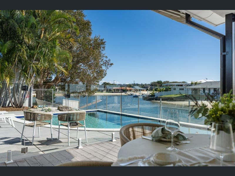 25A Swordfish Court, Palm Beach — photo 1 of 5