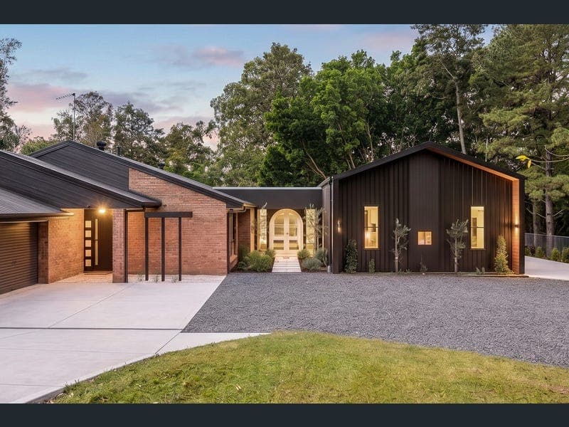 12 Weston Drive, Bunya — photo 1 of 5