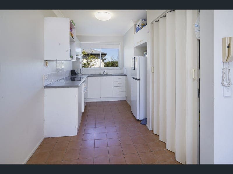 34/16-18 Lloyd Street, Southport — photo 1 of 5