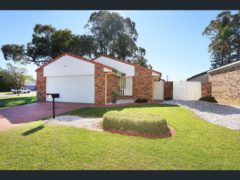 89 Numbat Court, Coombabah — photo 1 of 5