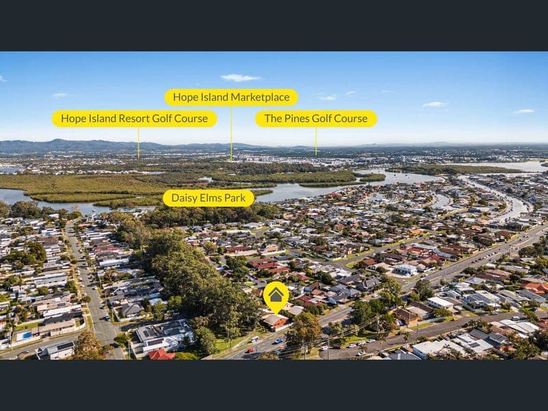 1/142 Oxley Drive, Paradise Point — photo 1 of 5