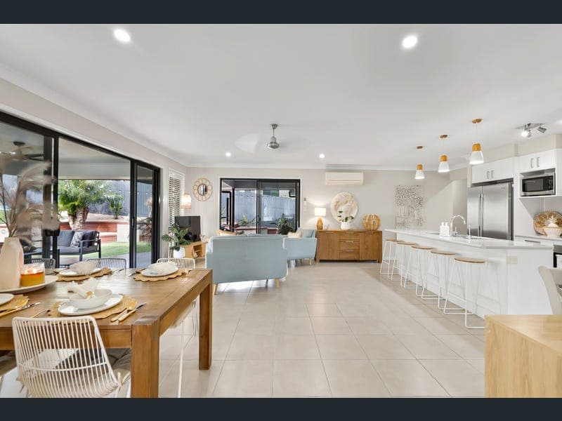 34 Oxley Crescent, Erakala — photo 1 of 5