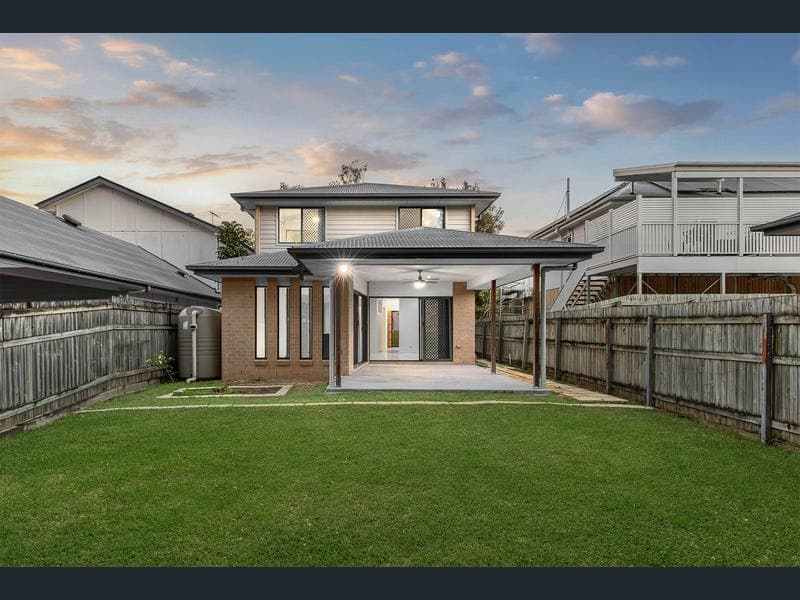 615 Samford Road, Mitchelton — photo 1 of 5