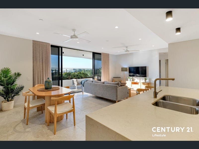 Unit 1102 'ZINC' 42 Bokarina Boulevard — photo 1 of 5