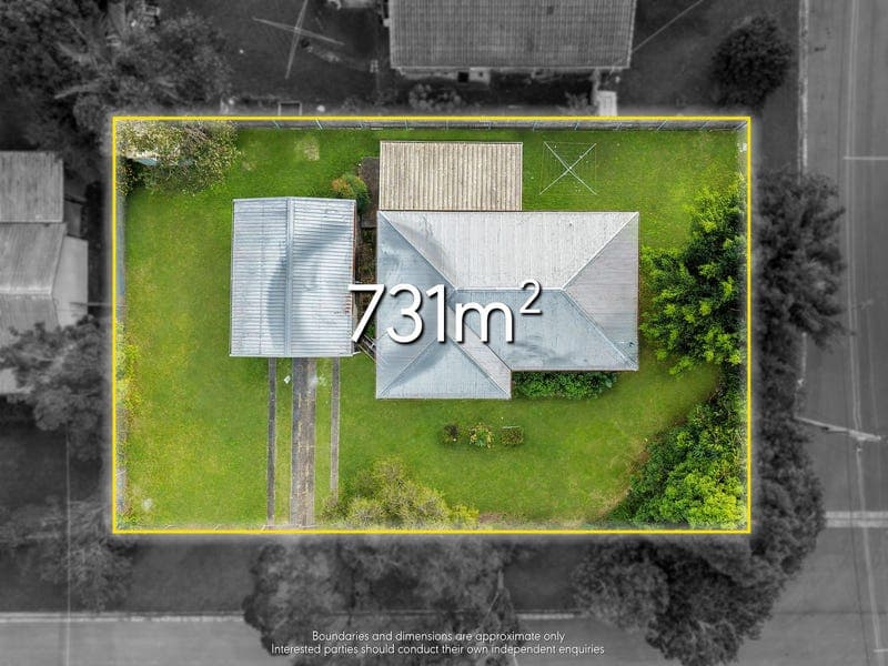 2 Elizabeth Court, Loganlea — photo 1 of 5