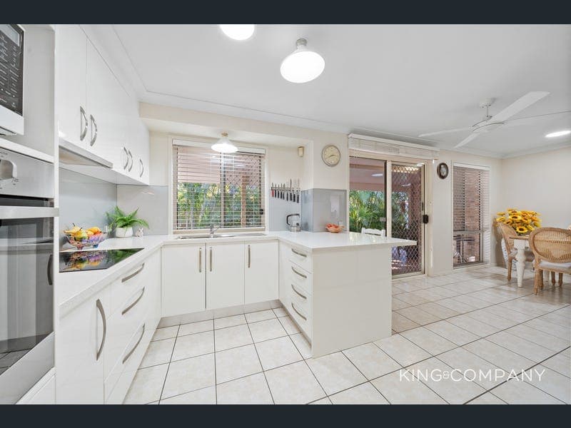 1 Satinay Place, Waterford West — photo 1 of 5