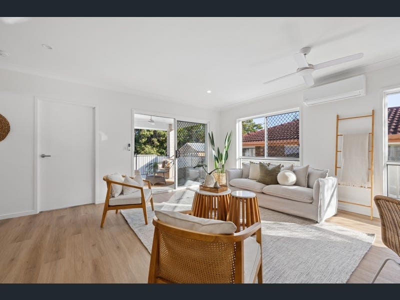 235a Mill Street, Redland Bay — photo 1 of 5