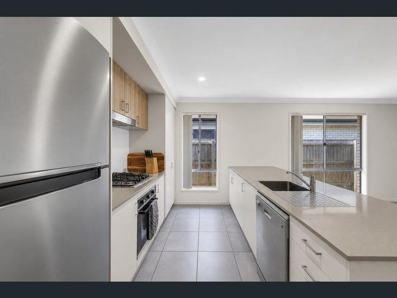 23 Nevis Road, Ripley — photo 1 of 5