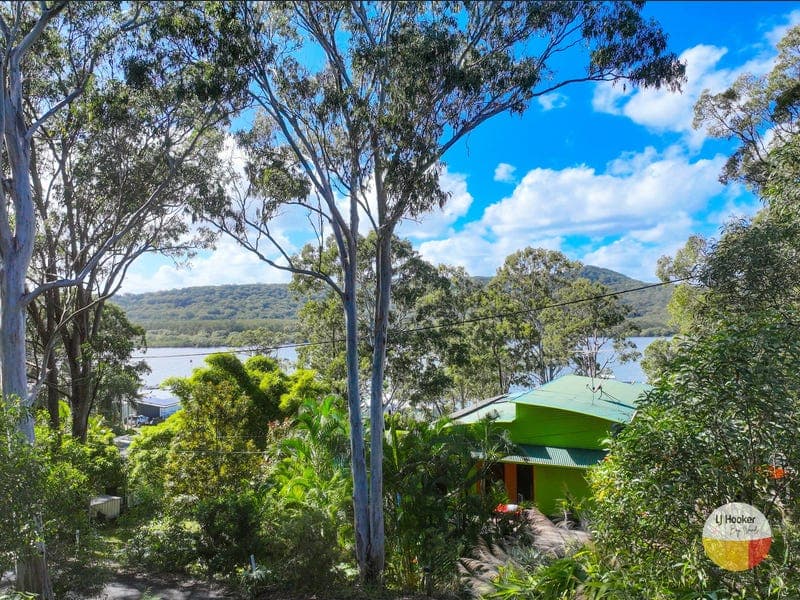 24 Island View Road, Russell Island — photo 1 of 5