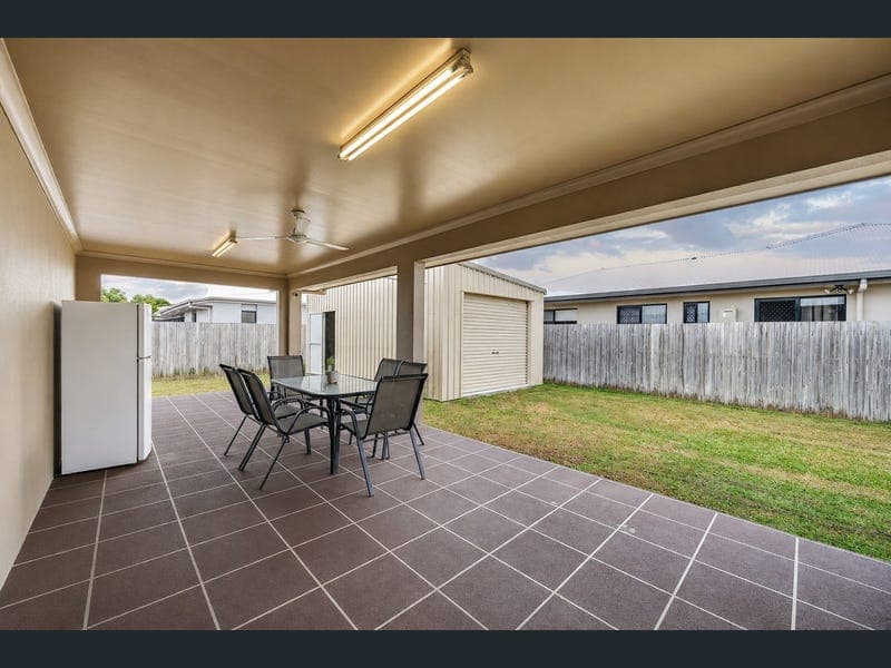 3 Epping Way, Mount Low — photo 1 of 5