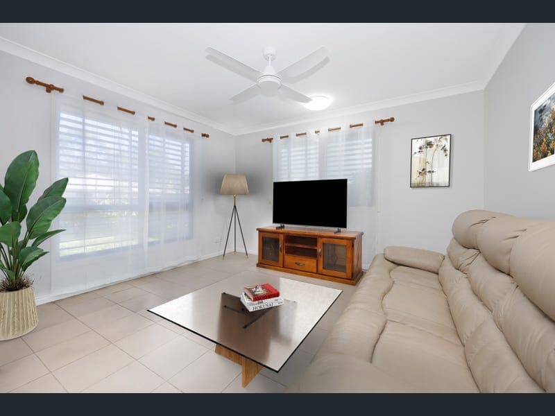 18 Thornbill Close, Kelso — photo 1 of 5
