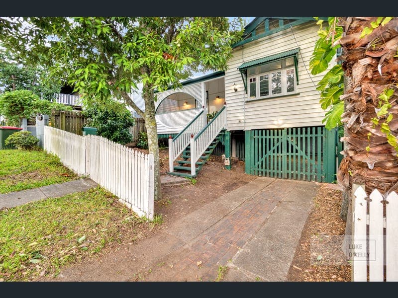 14 Ridge Street, Highgate Hill — photo 1 of 5